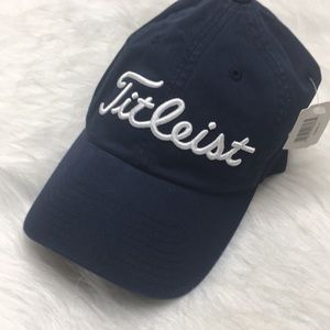Titleist adjustable Strap Back hat Navy blue Nwt